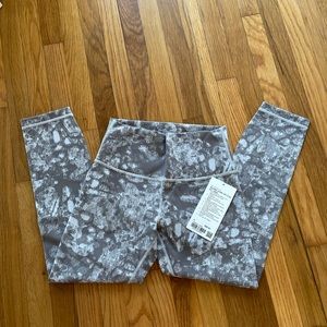 Wunder under HR crop 23”